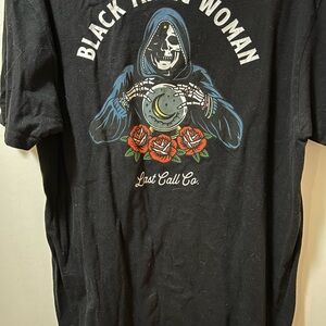 Black Graphic Tee - Women's Short Sleeve